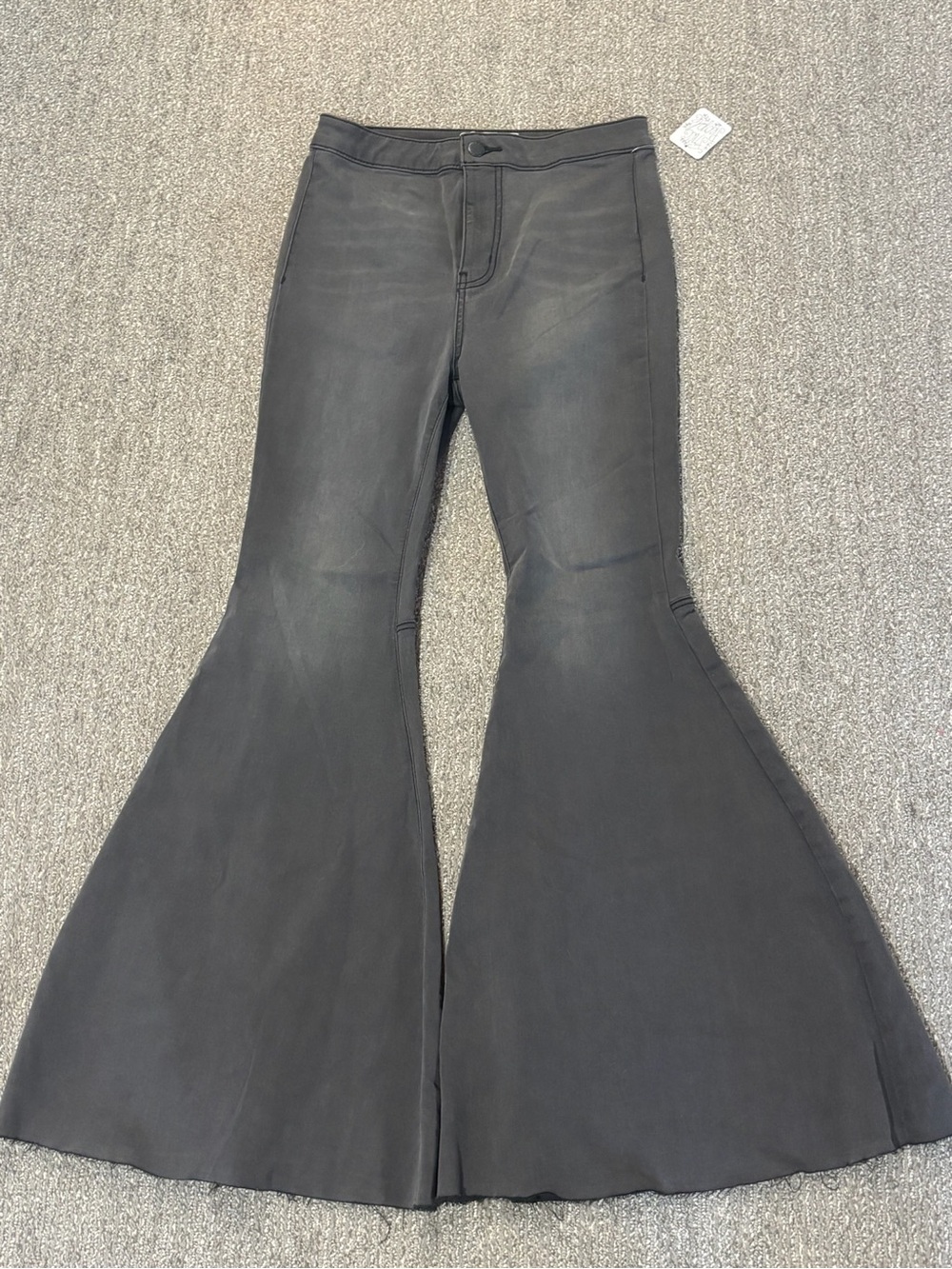 Free People Black Flare Wide-Leg Jeans-brand new/with tags- Size 28s